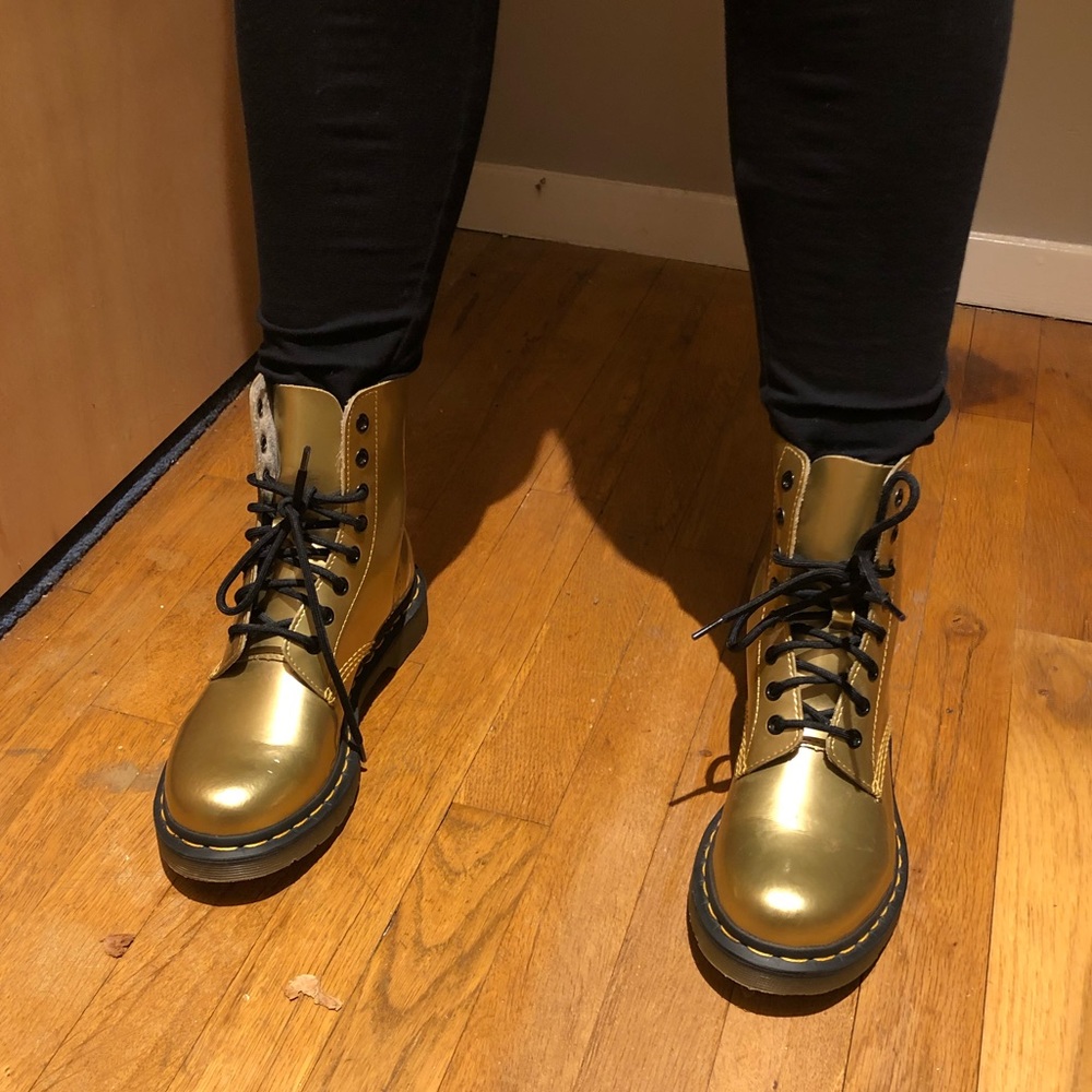 Gold 1460 Patent Dr.Martens